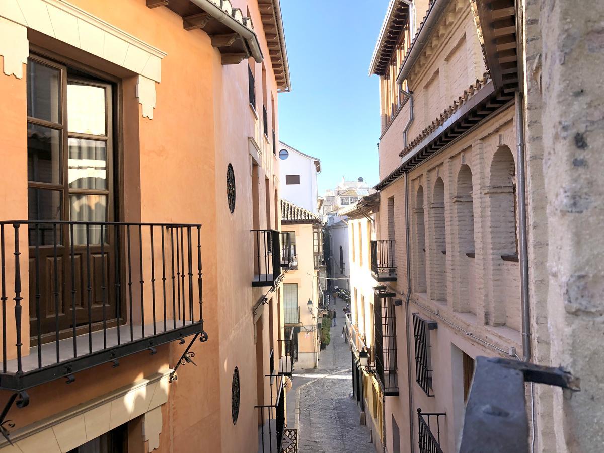 Mercader De Sedas Hotel Granada